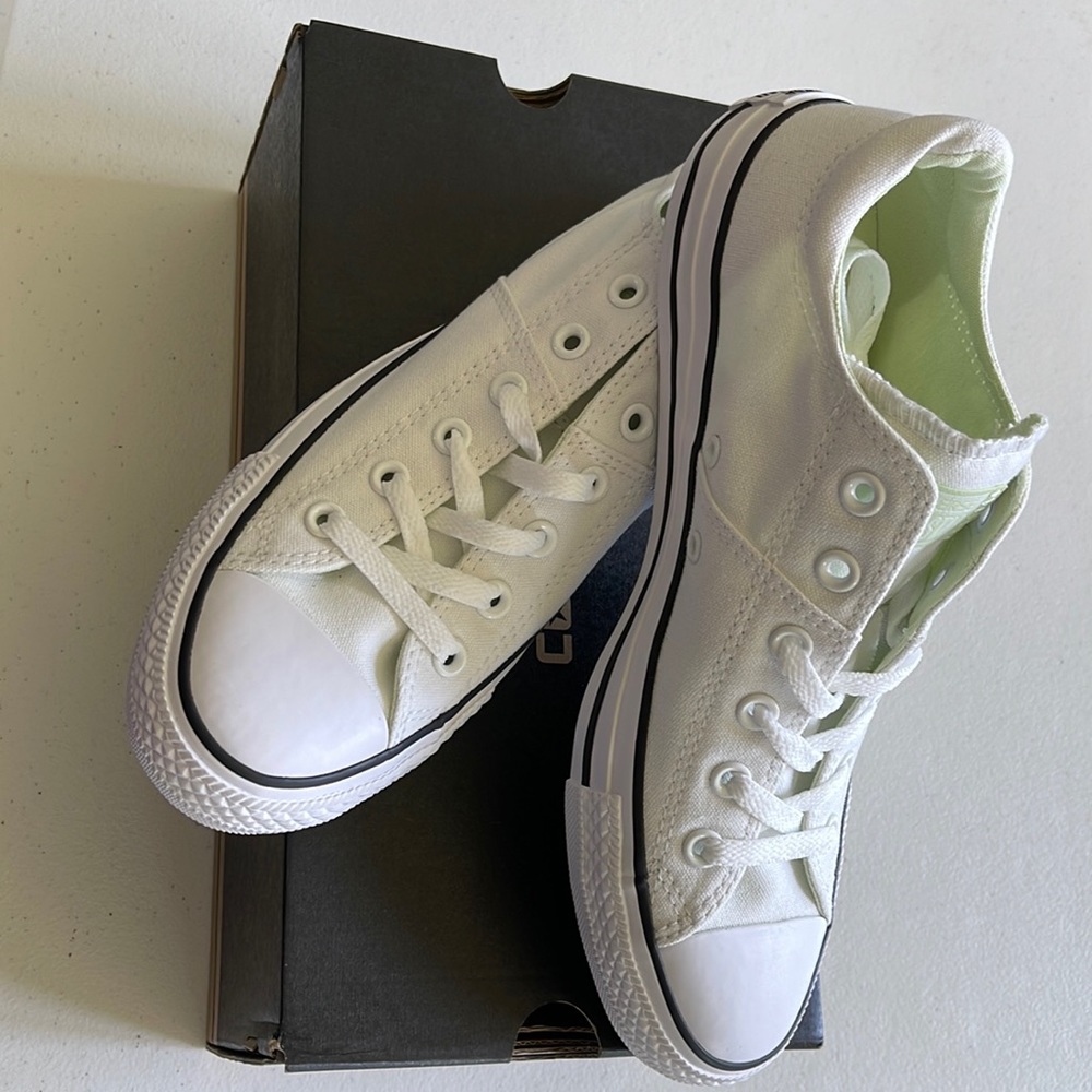 Converse Chuck Taylor All Star Madison Ox White/Pistachio Women’s 10